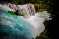 KAyAK Water action